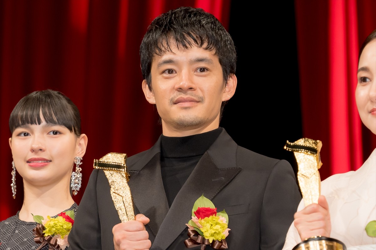 松村北斗、キネマ旬報ベスト・テン主演男優賞　アイドル業と俳優業それぞれの魅力明かす