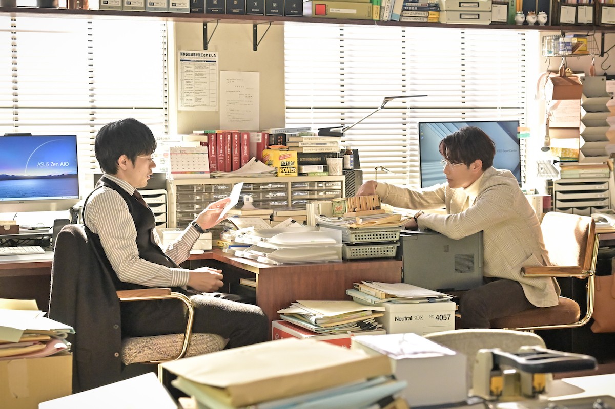 『クジャクのダンス、誰が見た？』第5話　“心麦”広瀬すず＆“松風”松山ケンイチ、東賀山事件の元弁護人に会いに行く