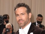 ライアン・レイノルズを元共演者が暴露！プロデューサーと対立していた
