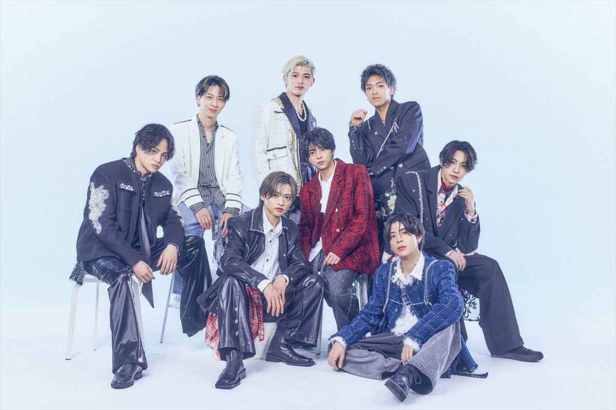 新たに8人体制となったtimelesz