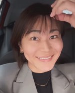 【写真】氷川きよし、美しさ全開　“満開スマイル”の近影に衝撃　美脚際立つ“全身ショット”も話題