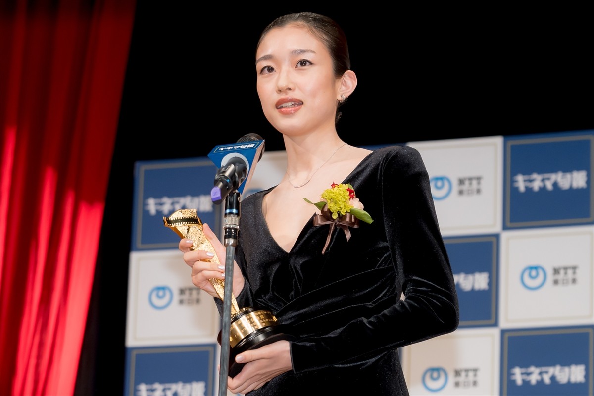 河合優実、キネマ旬報ベスト・テン主演女優賞「これからも諦めずに光を探していけたら」