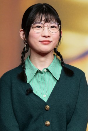 伊藤沙莉、「ザ・プレミアム・モルツ」新CM発表会に登場