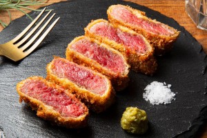 横浜で関東初の“肉のフードフェス”開催へ！　肉料理とワインのペアリングを提供