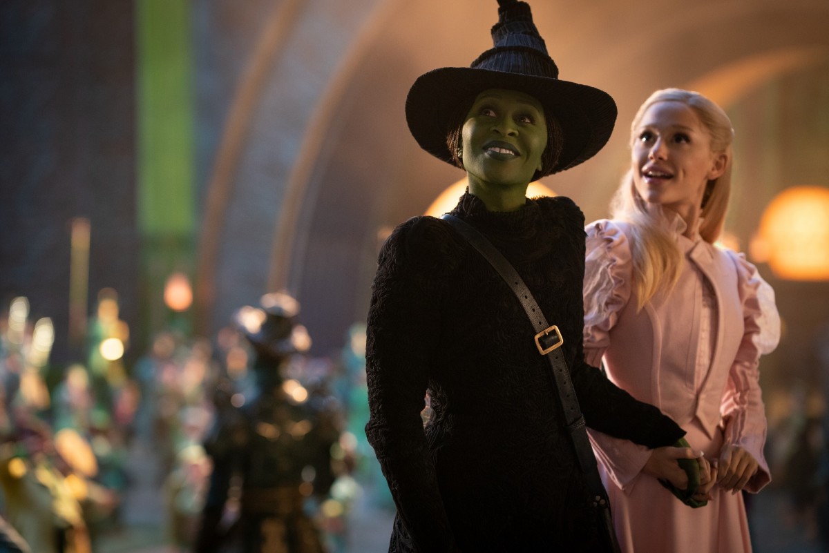 映画『ウィキッド ふたりの魔女』場面写真