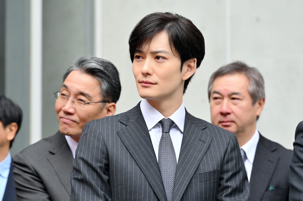 『御上先生』第4話　“是枝”吉岡里帆、隣徳学院に届いた怪文書の答えにたどり着く