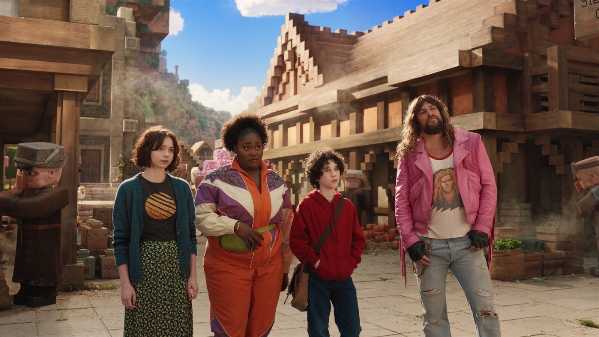 “ギャレット”ジェイソン・モモア、クリーパーも！　『マインクラフト／ザ・ムービー』キャラポス12点解禁