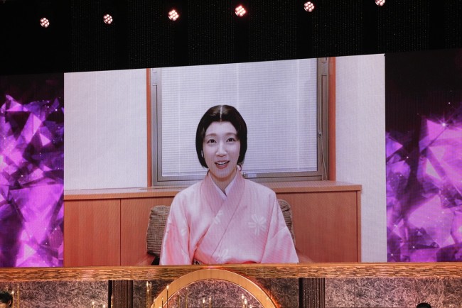 吉岡里帆、第48回日本アカデミー賞最優秀助演女優賞を受賞