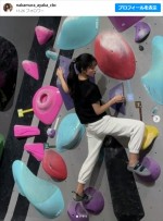 斉藤慶子の美人娘・中村彩賀アナ24歳、全身ショットがスタイル抜群　幼少期の姿も「可愛すぎる」と話題