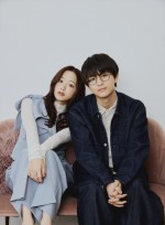 ドラマ『年下童貞くんに翻弄されてます』ダブル主演（左から）森香澄、柏木悠（超特急）