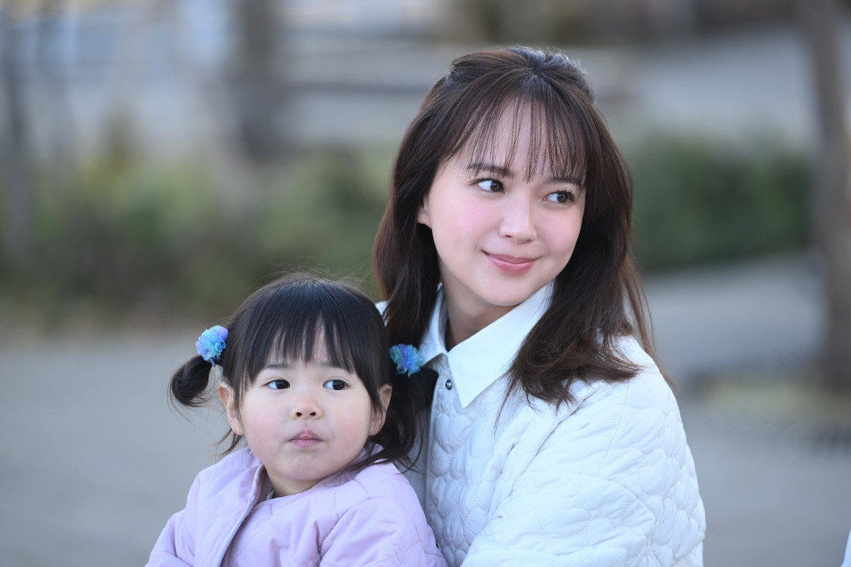 『対岸の家事』“詩穂”多部未華子＆“虎朗”一ノ瀬ワタル、仲直りから一転　不気味な人影に騒然「怖すぎて鳥肌」