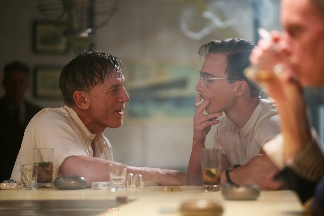 映画『クィア/QUEER』場面写真