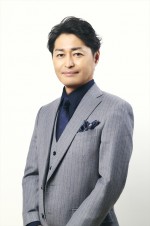 ドラマ『ダメマネ！ －ダメなタレント、マネジメントします－』より犀川真一郎（安田顕）