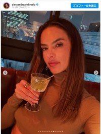 アレッサンドラ・アンブロジオが来日　※「アレッサンドラ・アンブロジオ」インスタグラム