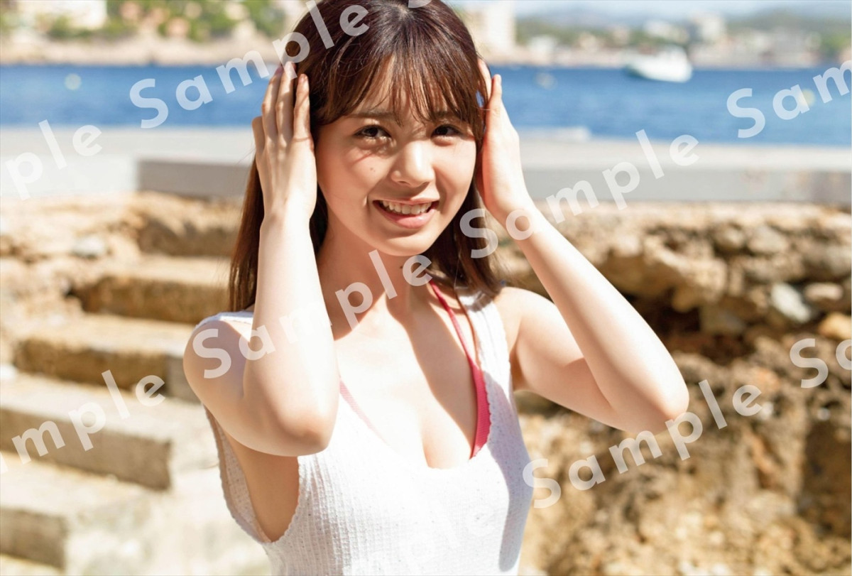 乃木坂46「首ンセス」メンバー・筒井あやめ、美しすぎるポニテ横顔ショット　1st写真集先行カット解禁