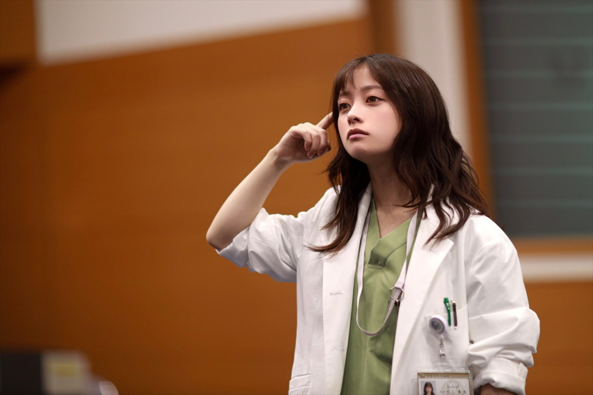 橋本環奈、新ドラマは“セリフ地獄”　朝ドラから1ヵ月経たずスタート「『すぐ働いてるじゃん！』って言われます（笑）」