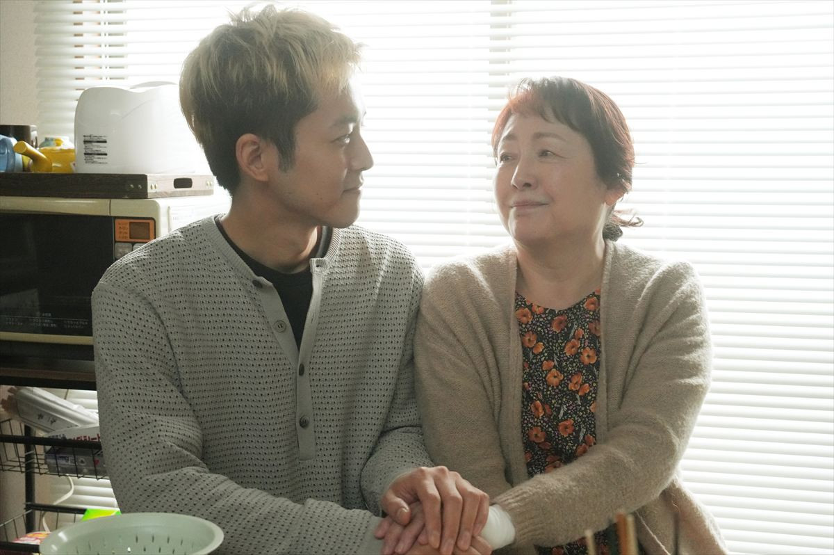 “父”寺尾聰「最高でしょ！　この家族」『父と僕の終わらない歌』“息子”松坂桃李＆“母”松坂慶子との特別映像＆場面写真解禁