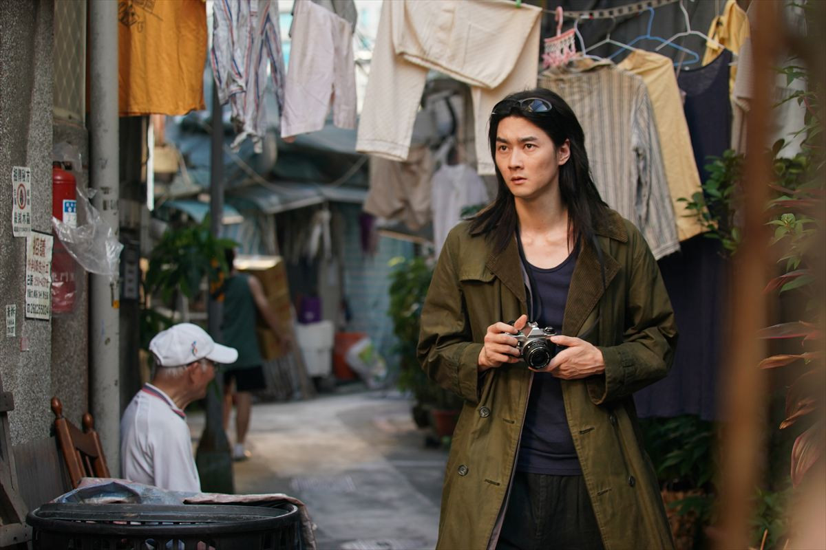 吉岡里帆＆水上恒司の恋が動き出す――！　映画『九龍ジェネリックロマンス』場面写真一挙解禁