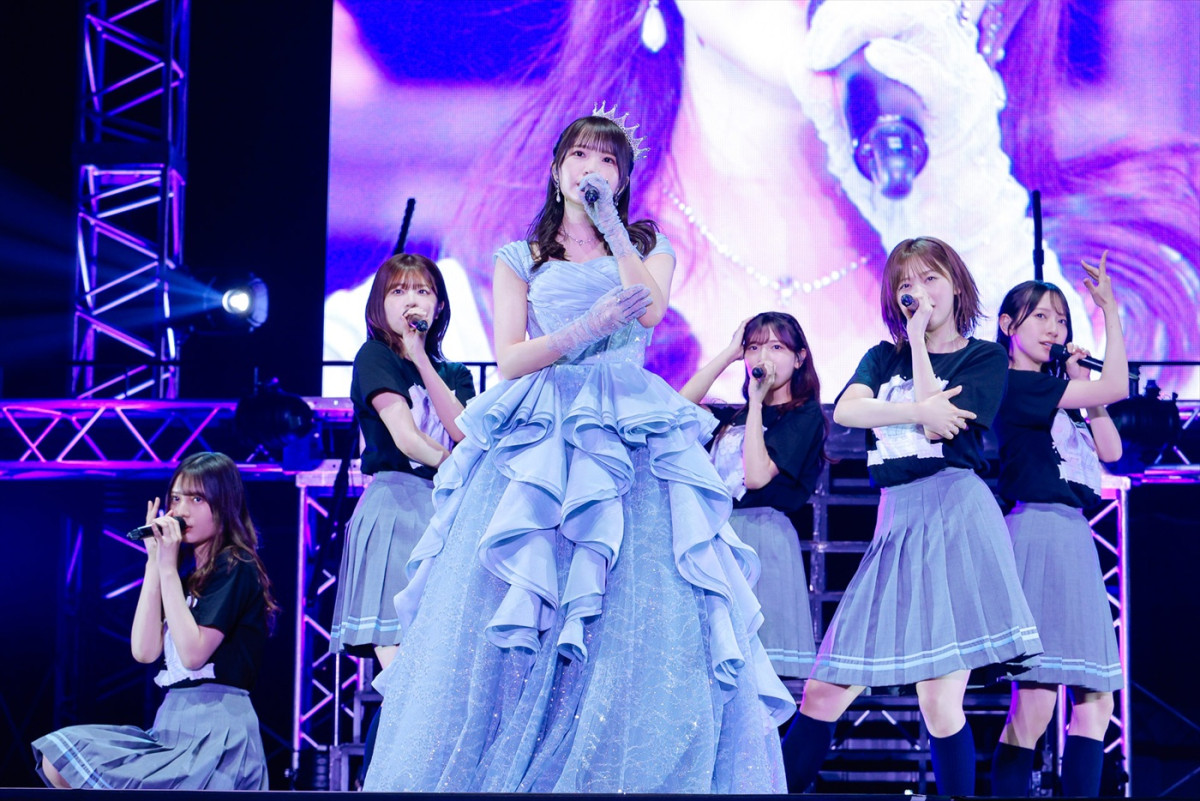 日向坂46・高瀬愛奈「アイドルとして過ごした日々は一生の宝もの」　「13th Single ひなた坂46 LIVE」レポート
