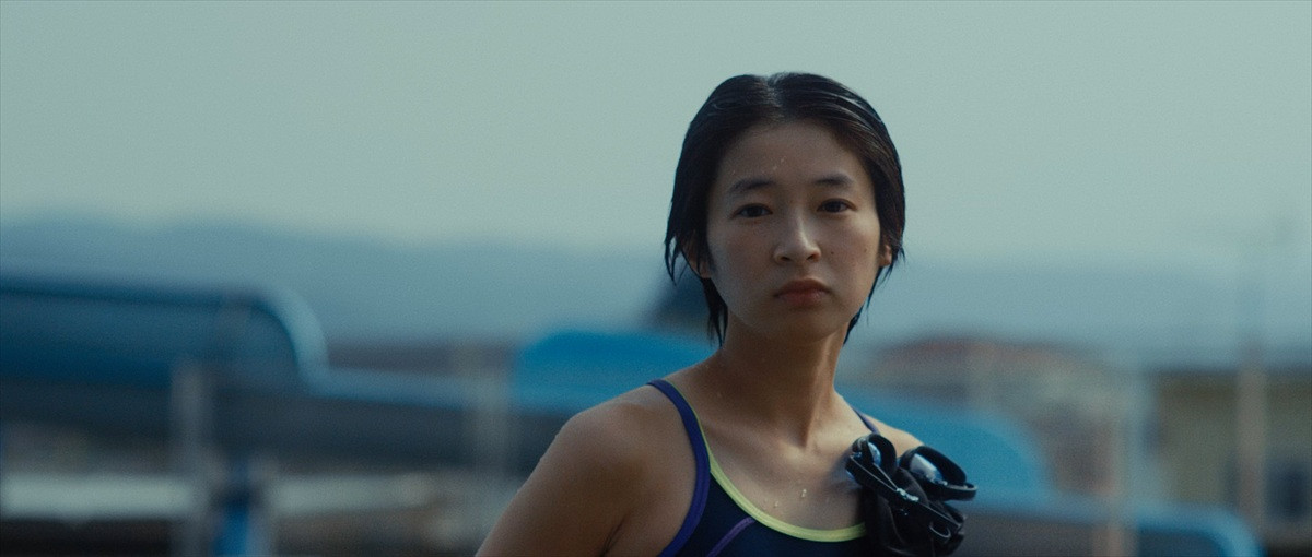 石川瑠華、“言葉にならない想い” と向き合う高校生を熱演　映画『水の中で深呼吸』公開決定