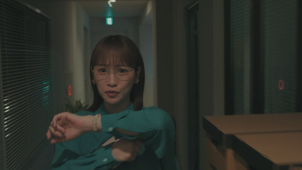 『ダメマネ！』第6話　“美和”川栄李奈、炎上した“昌枝”濱田マリの謝罪生放送で奮闘