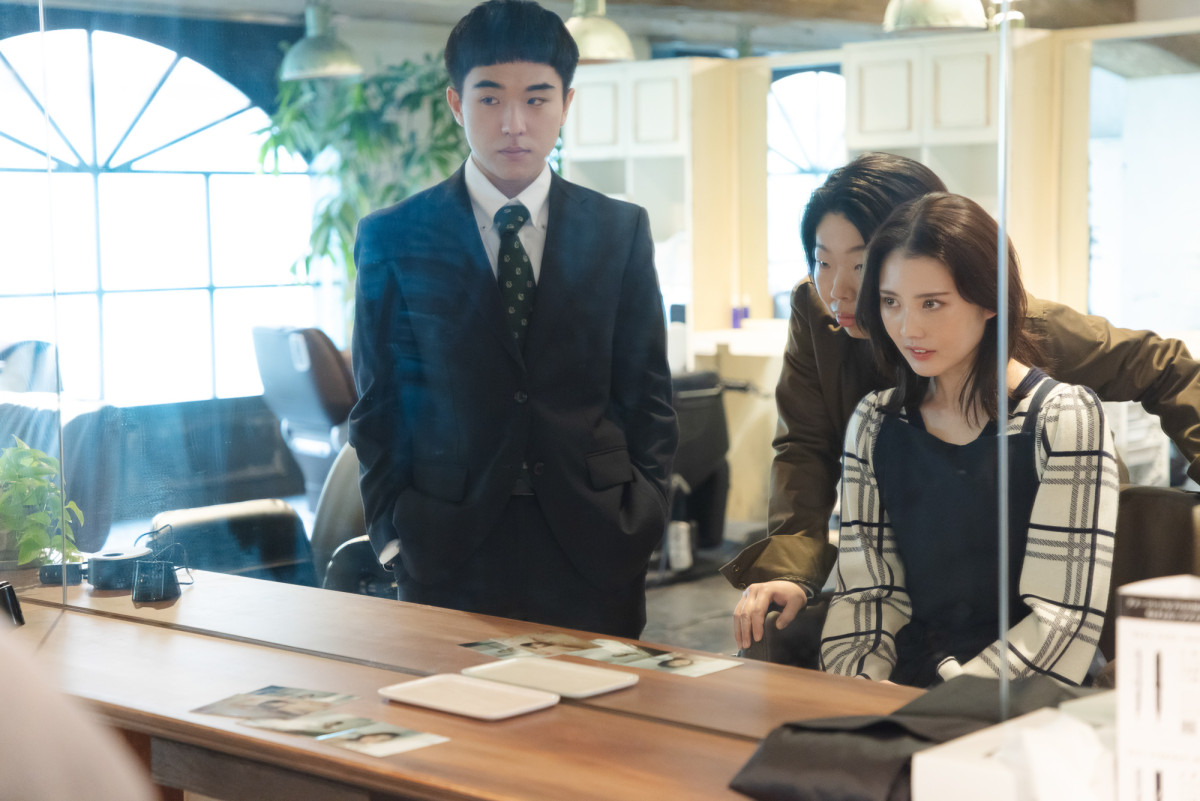 『魔物』第3話　“あやめ”麻生久美子＆“凍也”塩野瑛久、許されない愛に深くのめりこんでいく