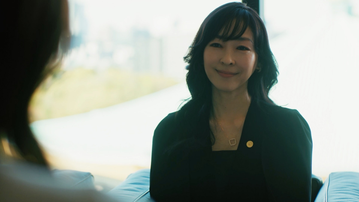 『魔物』第4話　“凍也”塩野瑛久に殴られた“あやめ”麻生久美子、自分の気持ちと葛藤