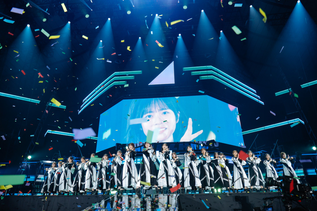 日向坂46、“新体制”初ライブ開催　五期生も加わった30名で魅せた新たなグループの姿