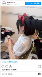 むめい、レトロでキュートなスタイルが天使すぎ　※「むめい」インスタグラム