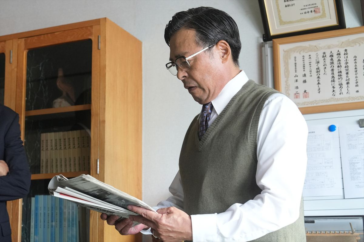 綾野剛の魅力を柴咲コウ・亀梨和也・木村文乃らが語る！　『でっちあげ』特別映像解禁