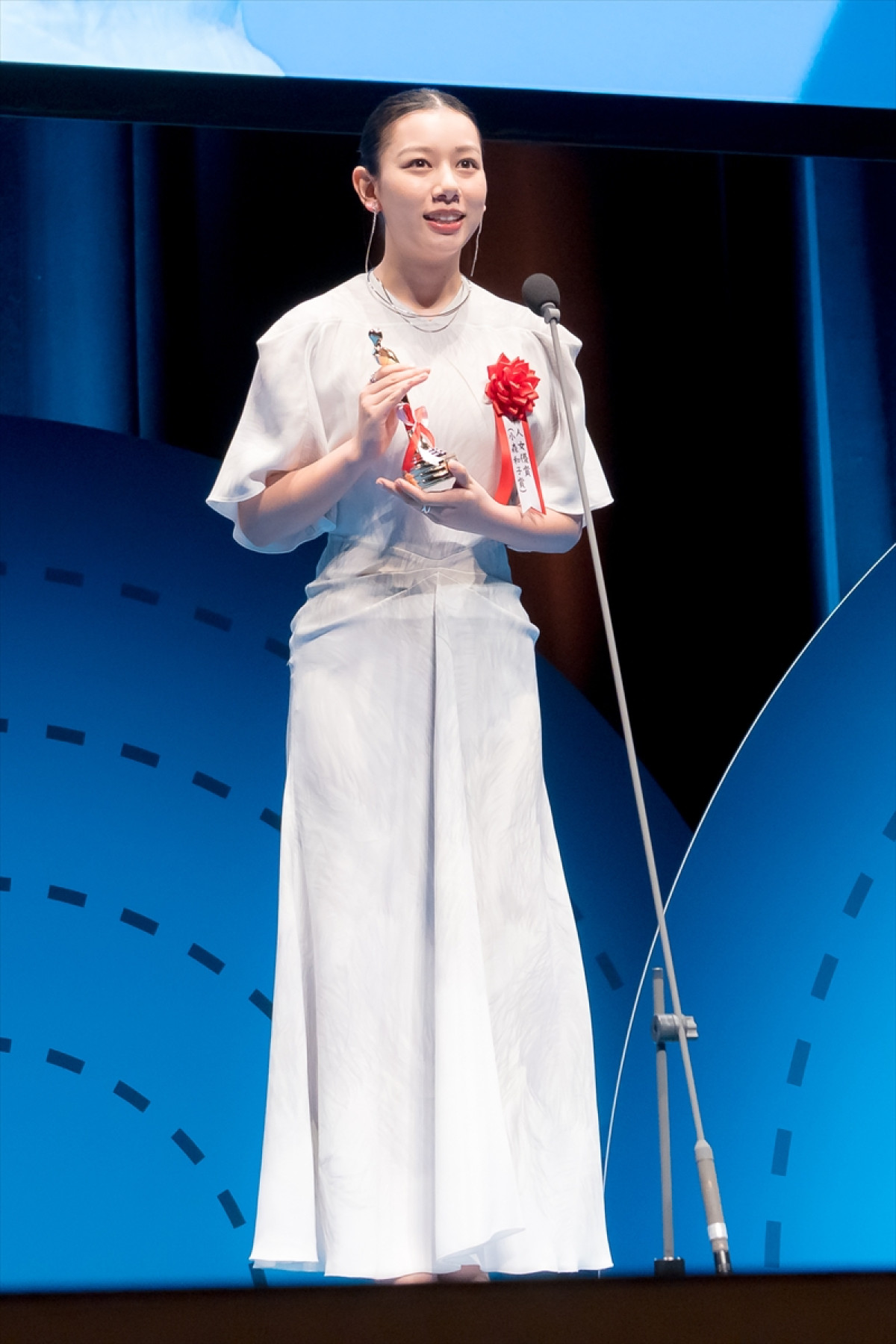 吉沢亮、主演男優賞受賞で「この上ない喜び」　河合優実は主演女優賞受賞