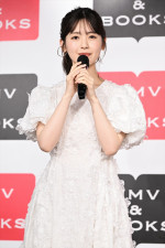 乃木坂46・筒井あやめ、1st写真集「感情の隙間」発売記念記者会見に登場