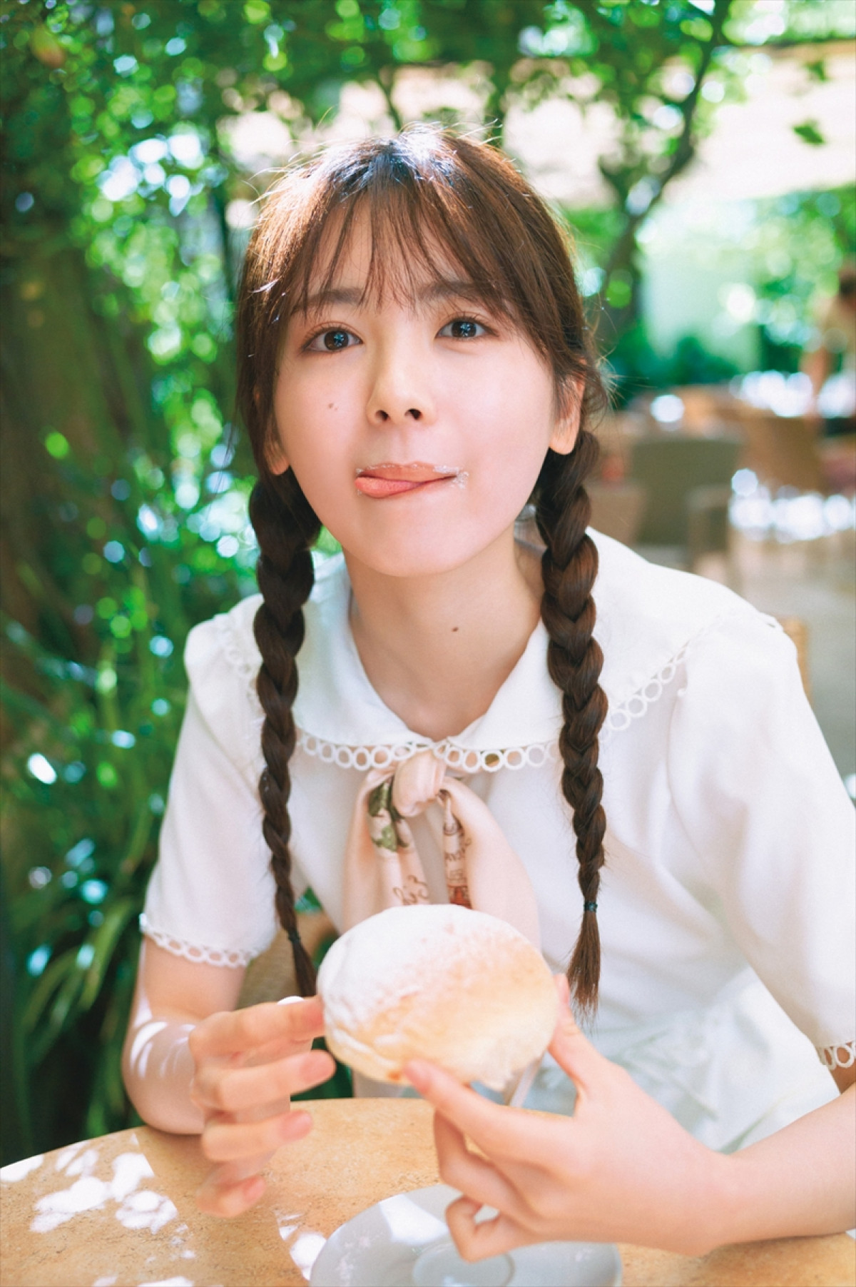 筒井あやめ、夢だったソロ写真集の発売に喜び「胸いっぱいの100点満点です」