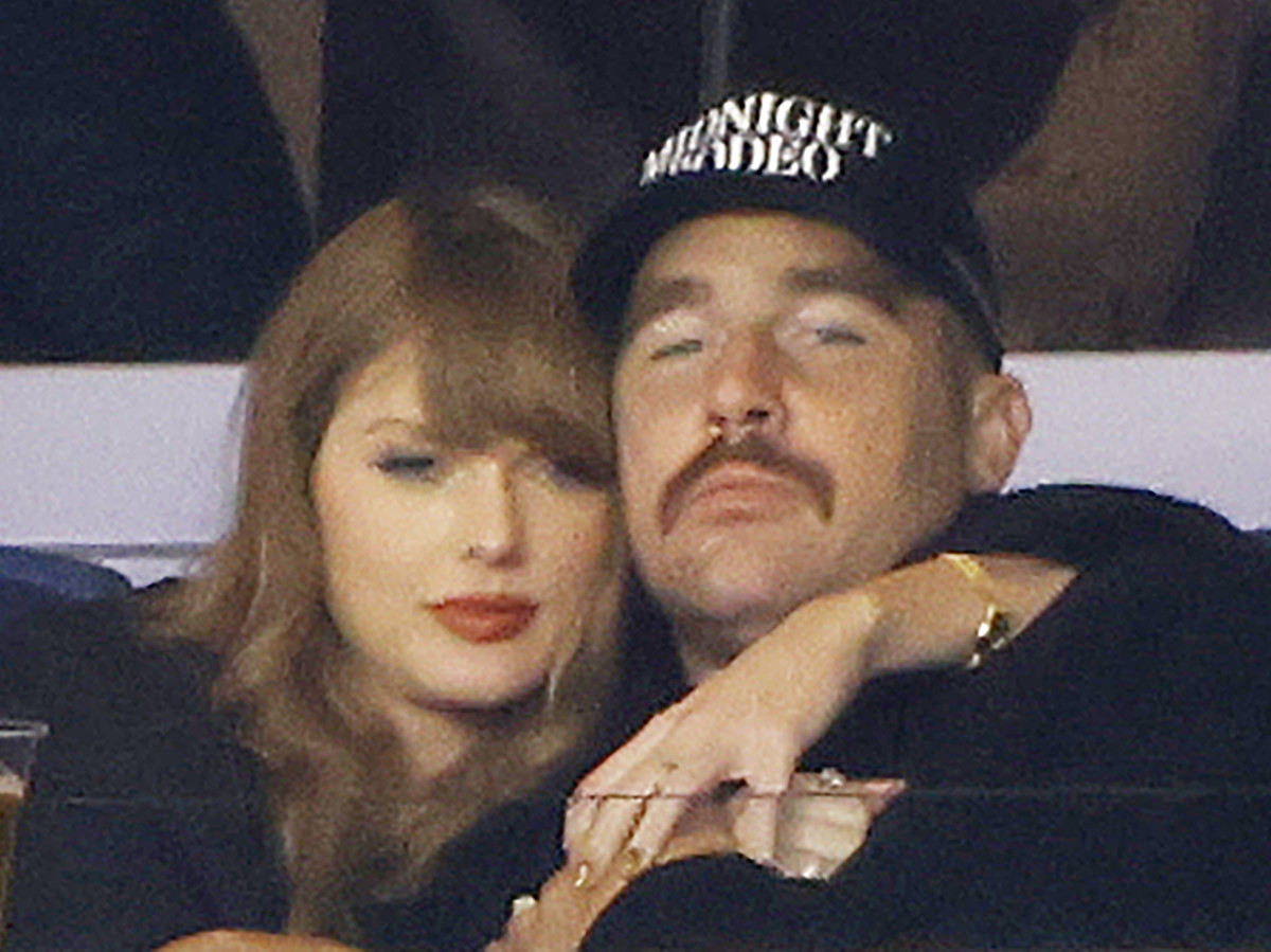 テイラー・スウィフト&トラビス・ケルシー、極秘結婚か
