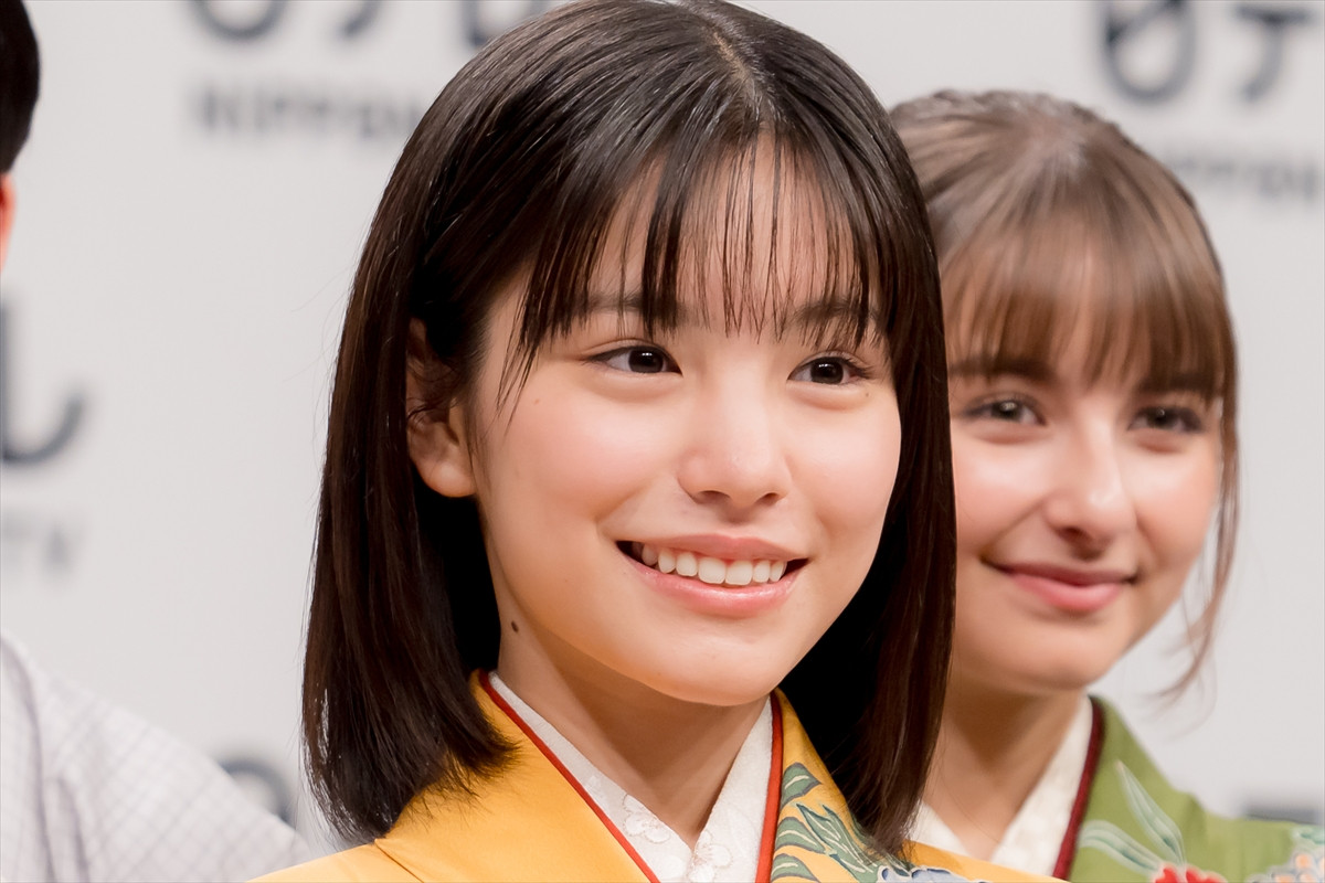 上白石萌音、當真あみら『ちはやふる』キャストをリスペクト「心の底から尊敬しています」