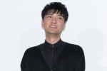 森山直太朗、映画『夏の砂の上』完成披露イベントに登場