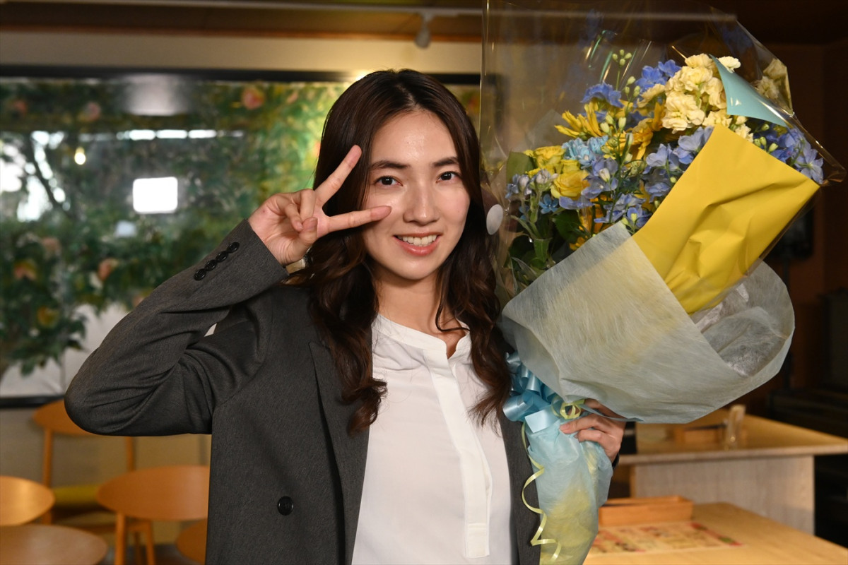 Snow Man・阿部亮平「濃い撮影期間を過ごすことができた」　『あな奪』仁村紗和、平祐奈、阿部、筒井道隆がクランクアップ