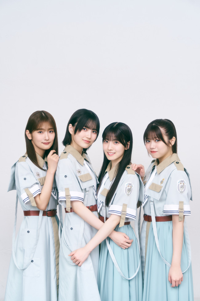 櫻坂46 直筆サイン チェキ 的野美青 武本唯衣 石森璃花 井上梨名 257064277134172_650.jpg