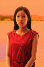 ドラマ『私があなたといる理由〜グアムを訪れた3組の男女の1週間』主演・蓮佛美沙子