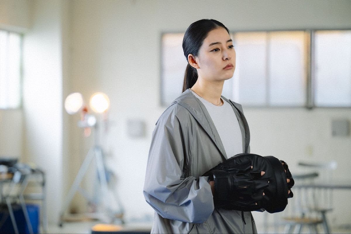 『DOPE』第5話　“才木”高橋海人＆“陣内”中村倫也、おとり捜査でナイトクラブに潜入