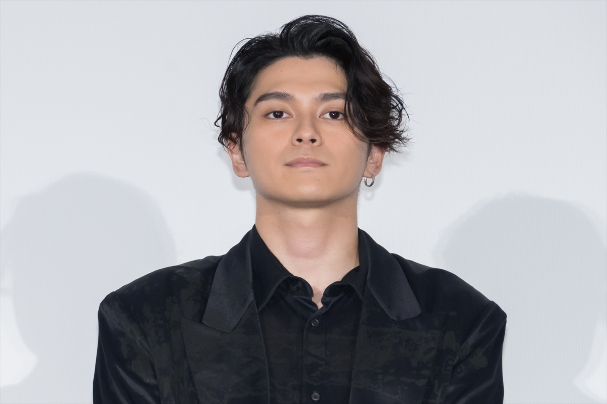 吉沢亮、七夕の願い事は「ベンチプレス100kg上げれますように」