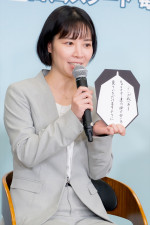 吉谷彩子、ドラマ『能面検事』記者会見に登場