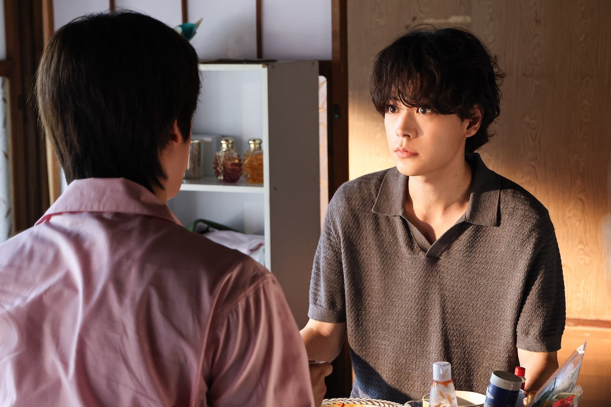 『初恋DOGs』第5話　“愛子”清原果耶、“快”成田凌たちの過去の恋模様を知る