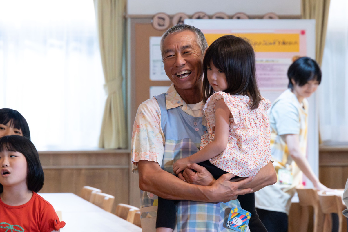 福原遥と林遣都がバディに！　海辺の児童相談所が舞台の『明日はもっと、いい日になる』今夜スタート
