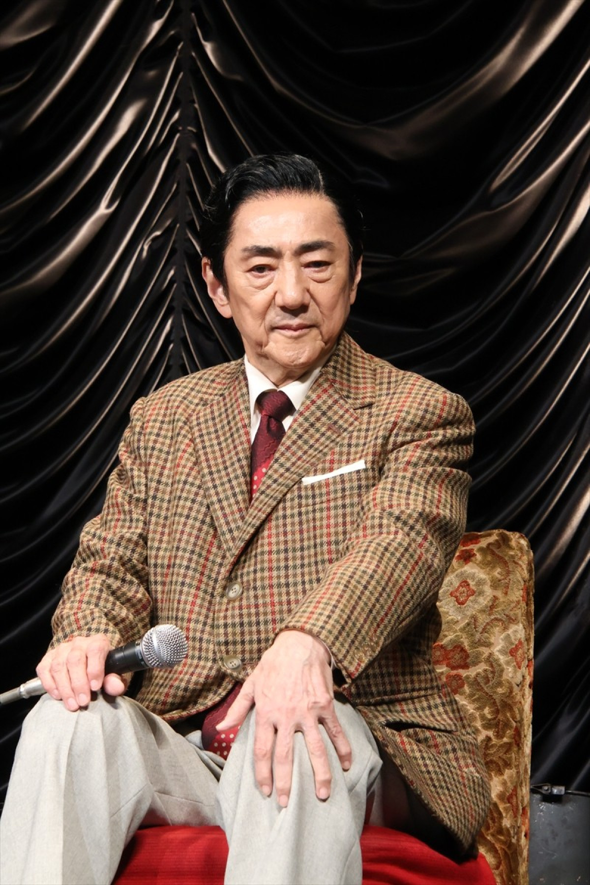 本田響矢、昭和舞台の作品続き「ほぼ令和がない年に」　音楽劇『エノケン』で7年ぶり舞台