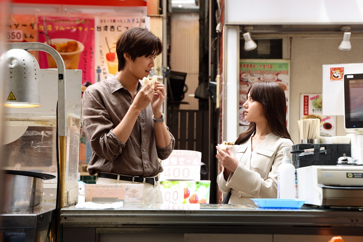 『初恋DOGs』第2話　“愛子”清原果耶、“ソハ”ナ・イヌからドライブに誘われる