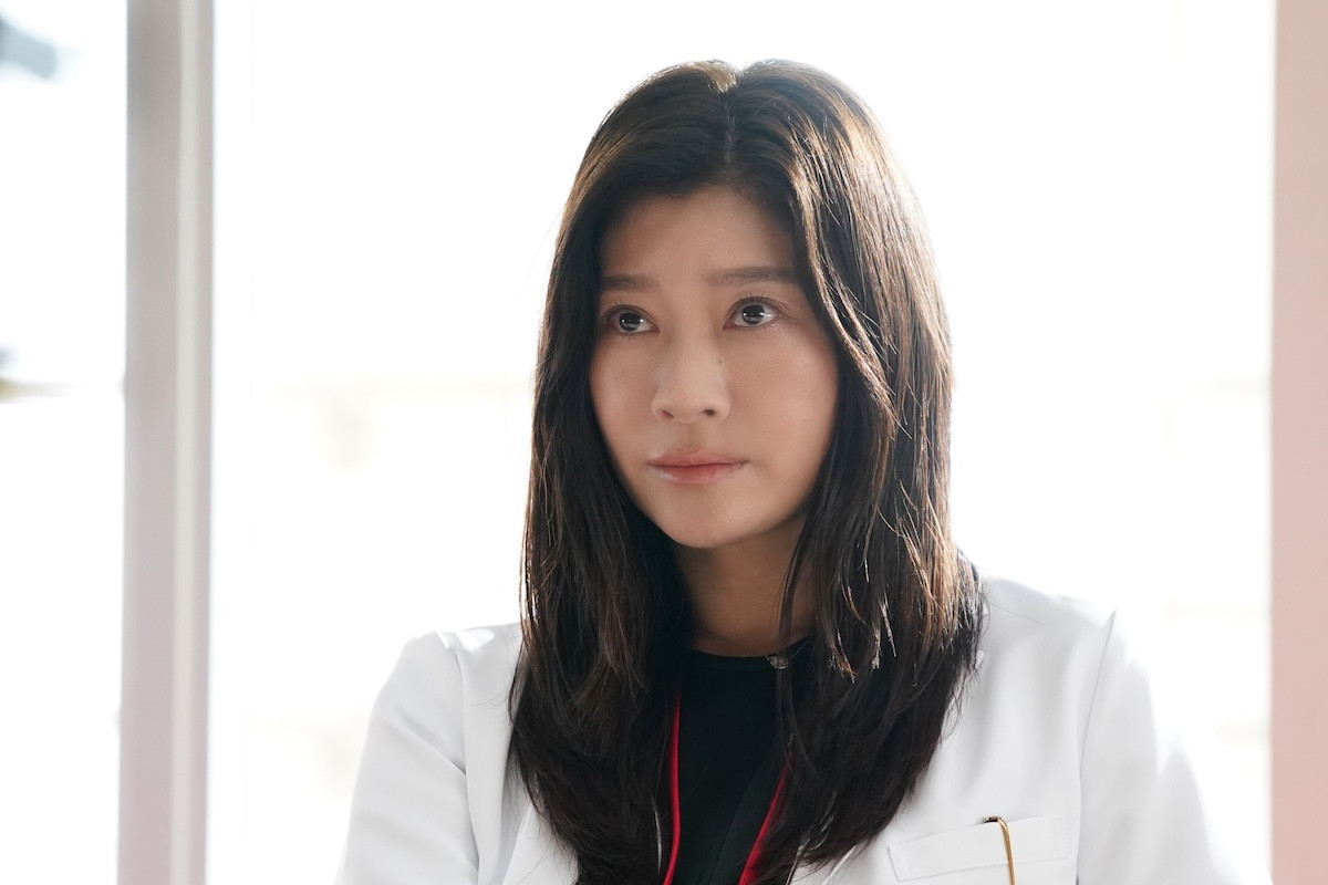 『DOCTOR PRICE』初回　“鳴木”岩田剛典、パワハラ医師にまさかの“お仕置き”　ネット驚き「思いっきり良すぎ」