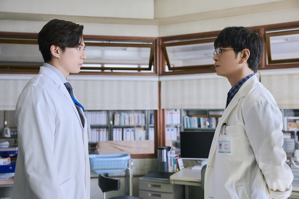 『19番目のカルテ』第3話　“徳重”松本潤、治療をめぐって“康二郎”新田真剣佑と対立