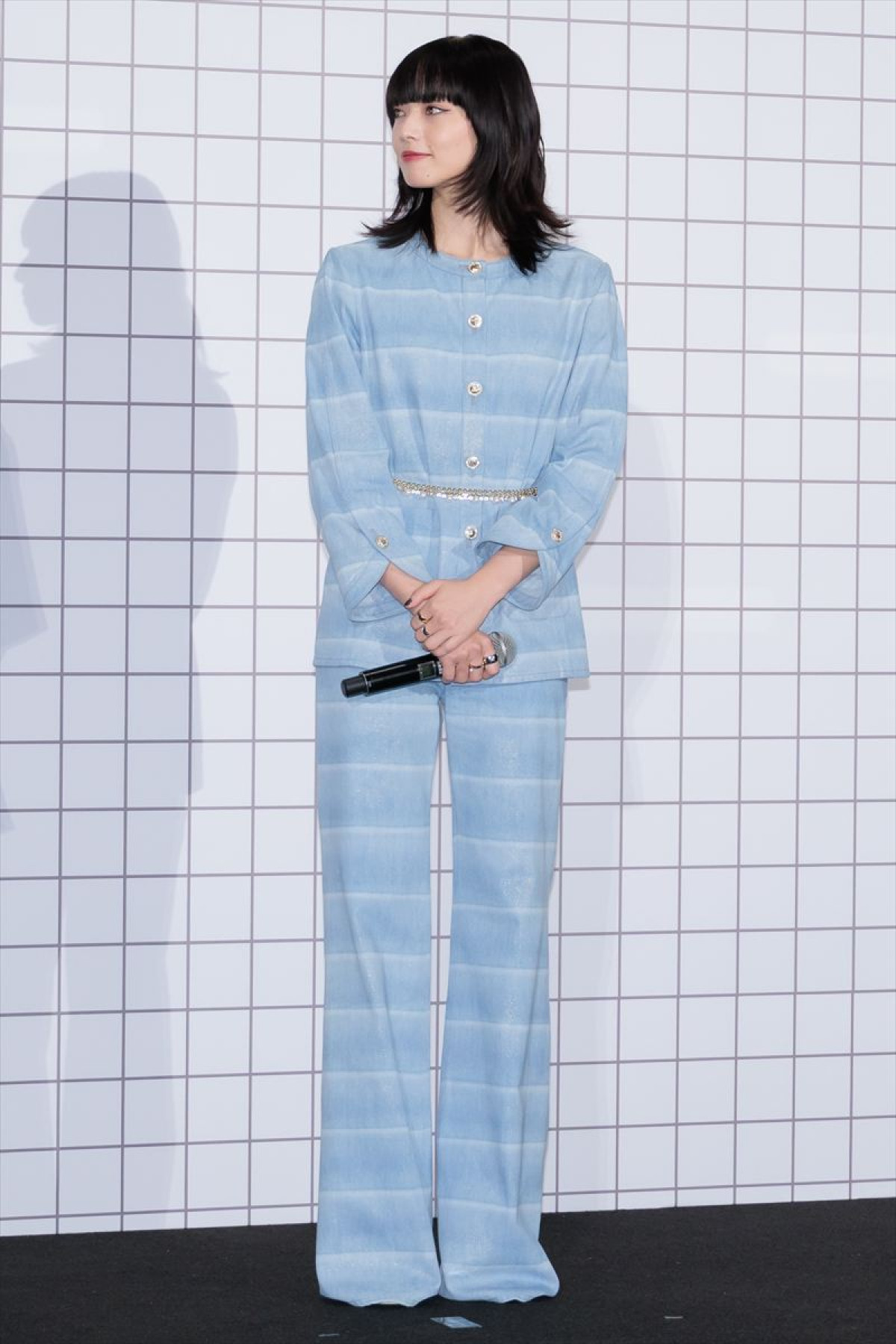 二宮和也、カンヌでのまさかの行動に是枝裕和監督も驚き「カンヌでやれるやついないよね」