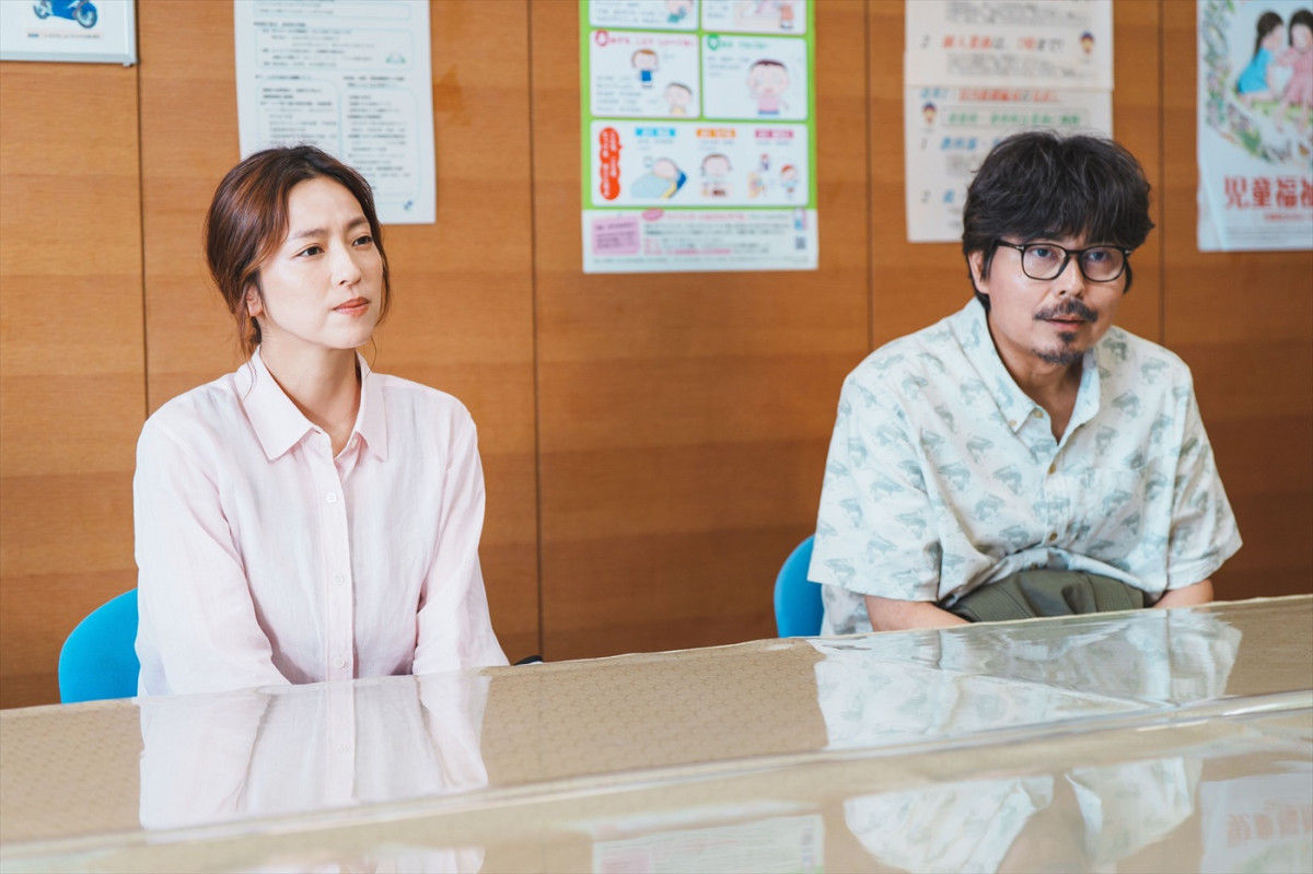『こんばんは、朝山家です。』クランクアップに中村アンが涙！　小澤征悦、Aぇ! group・小島健らキャストコメント到着